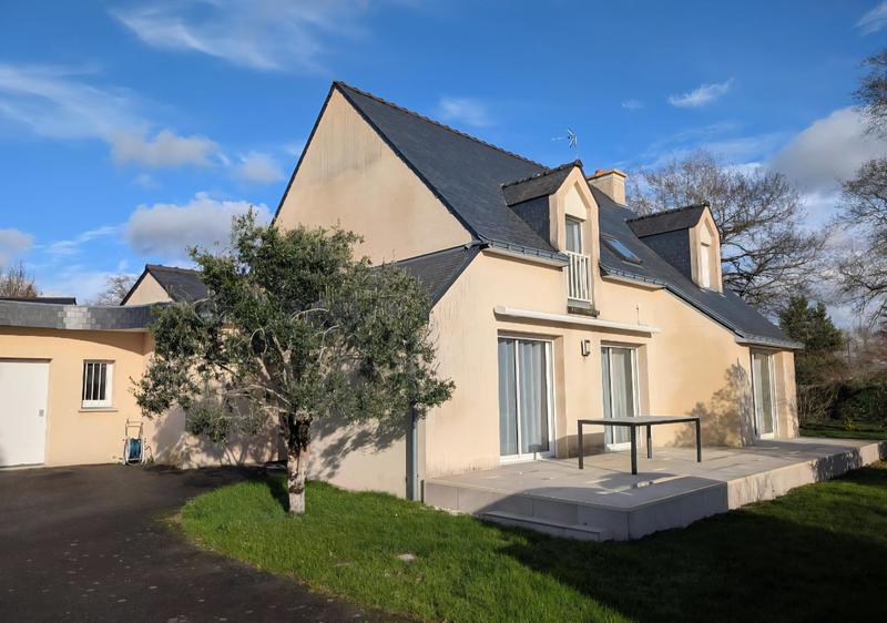 Maison - 153 m² - 7 pièces