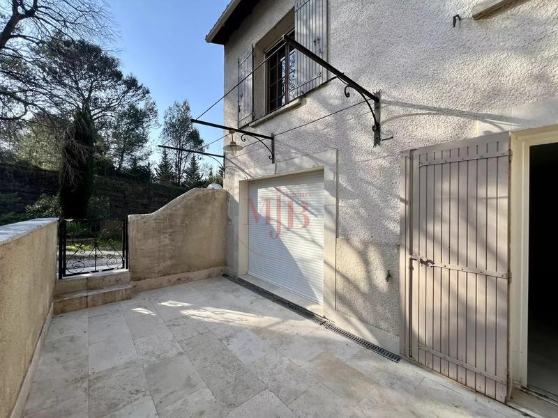 Maison - 101 m² - 6 pièces