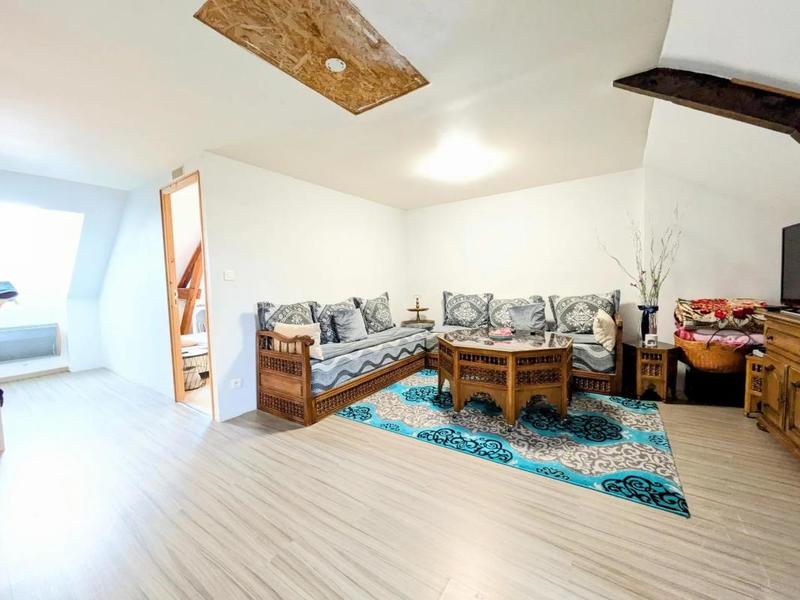 Maison - 120 m² - 7 pièces