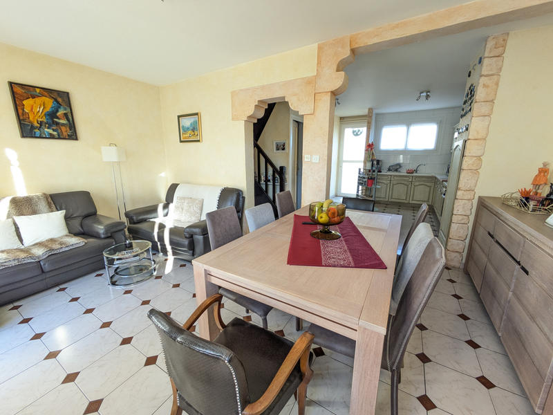 Maison - 82 m² - 7 pièces