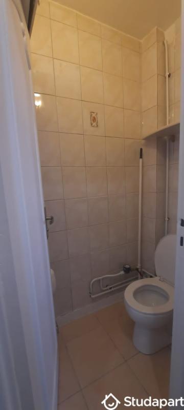 Chambre - 9 m² - 1 pièce