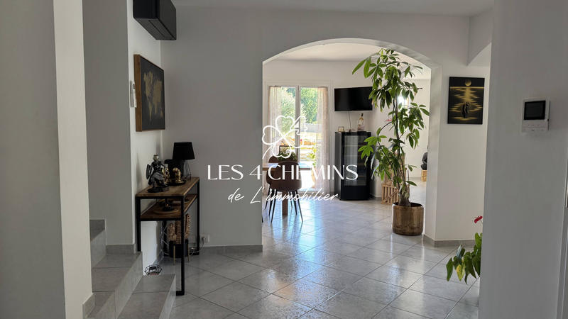 Villa - 140 m² - 4 pièces