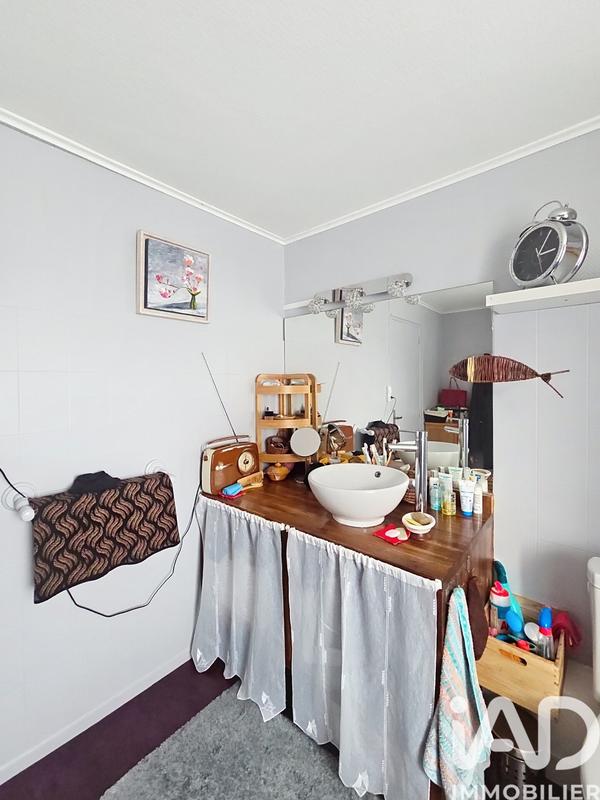 Maison - 148 m² - 9 pièces