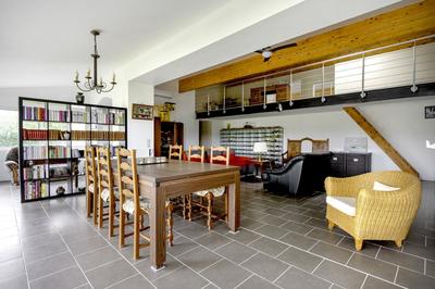 Maison - 188 m² - 6 pièces