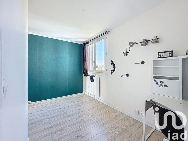 Appartement - 98 m² - 5 pièces