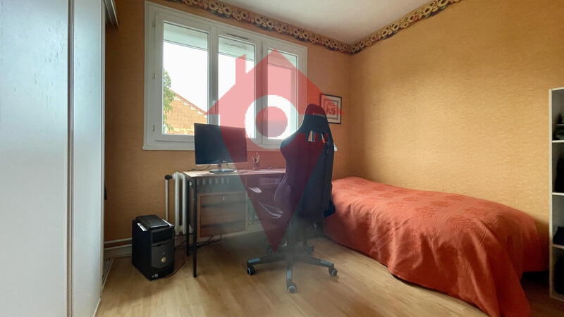 Maison - 158 m² - 8 pièces