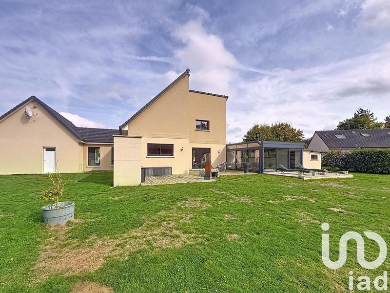 Maison - 225 m² - 8 pièces