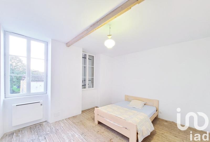 Maison - 245 m² - 6 pièces