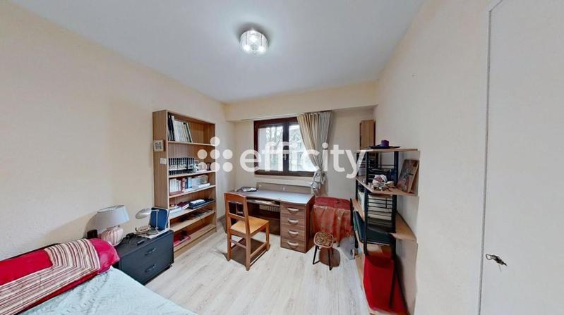 Appartement - 84 m² - 3 pièces