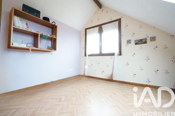 Maison - 144 m² - 8 pièces