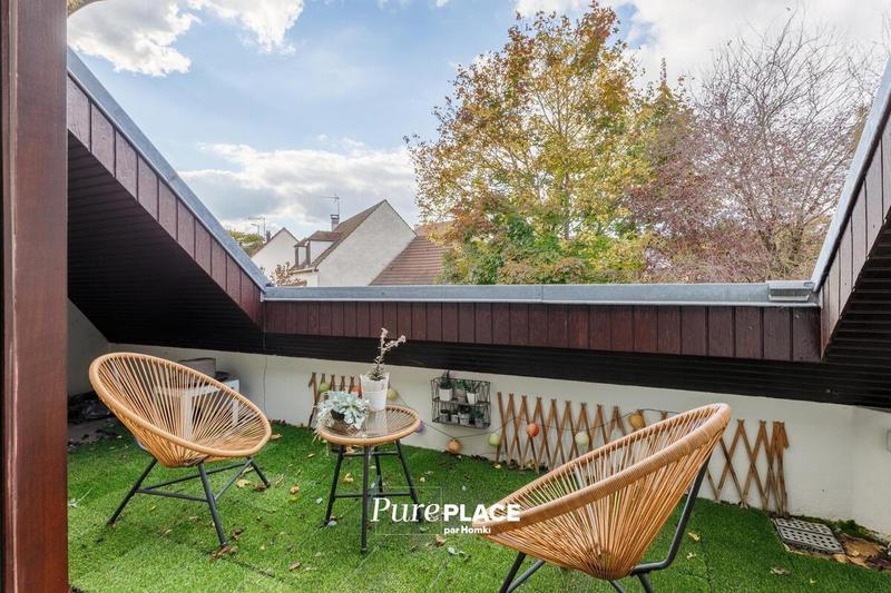 Maison d'architecte - 250 m² - 8 pièces