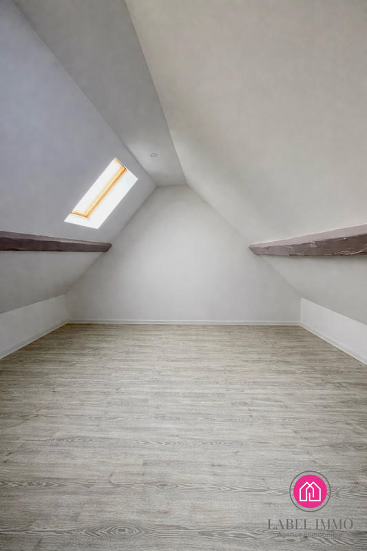 Maison - 92 m² - 4 pièces