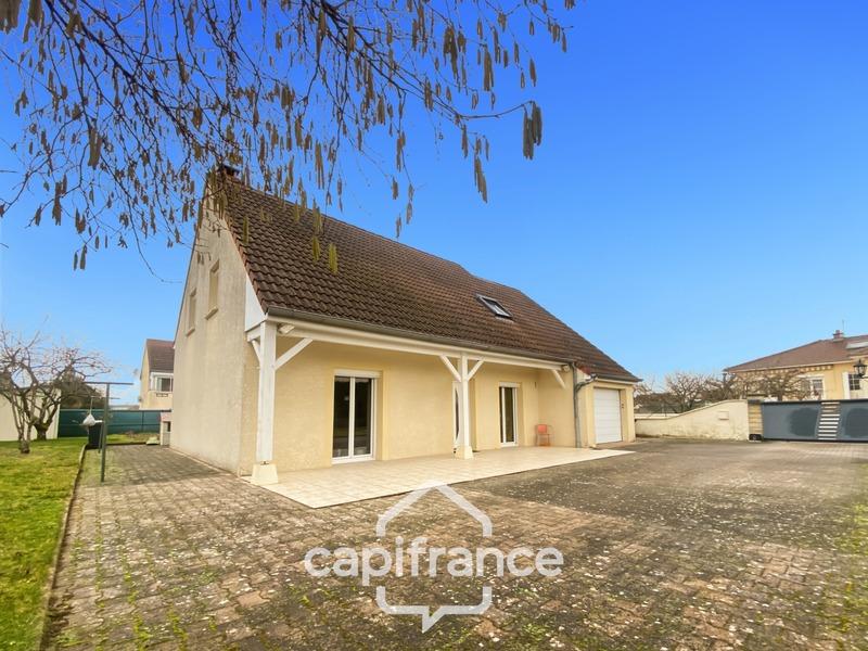 Maison - 120 m² - 5 pièces