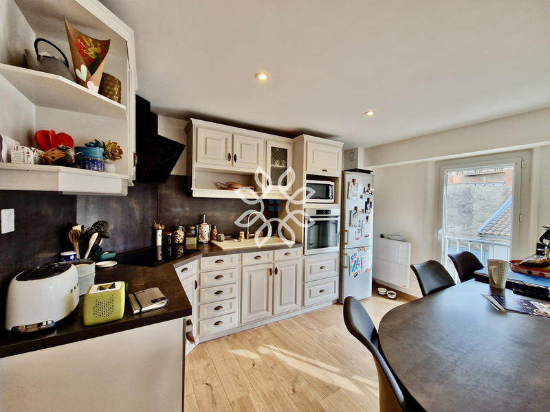 Appartement - 76 m² - 3 pièces