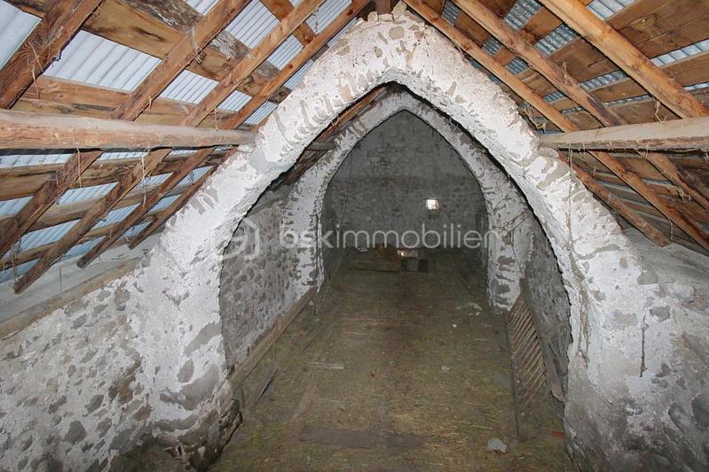 Corps de ferme - 100 m² - 5 pièces