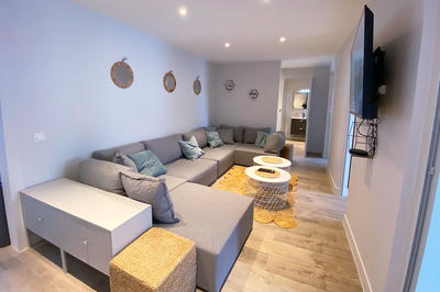 Appartement - 117 m² - 6 pièces