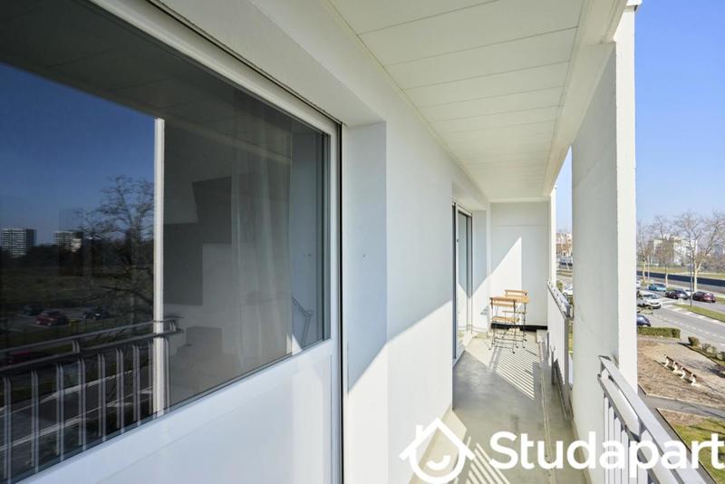 Chambre - 12 m² - 1 pièce