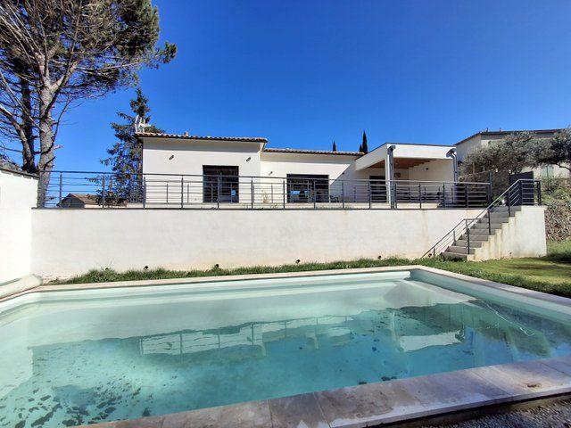 Villa - 138 m² - 8 pièces