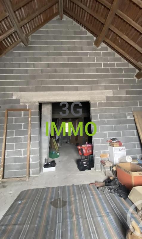 Maison traditionnelle - 195 m² - 5 pièces