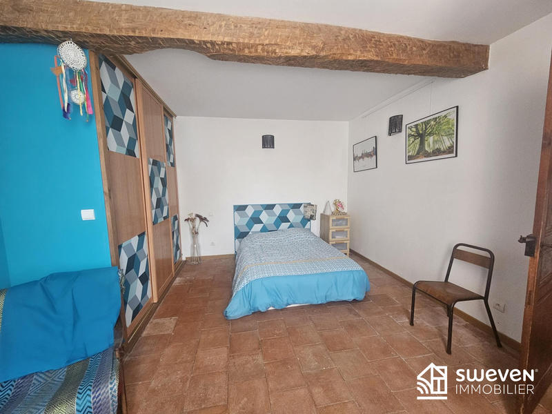 Maison ancienne - 205 m² - 5 pièces