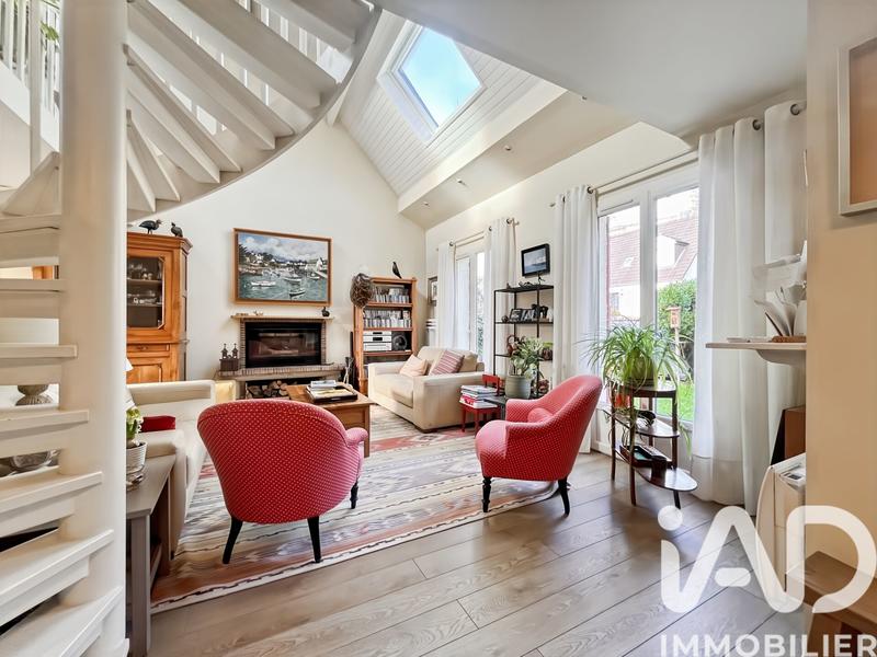 Maison - 115 m² - 7 pièces