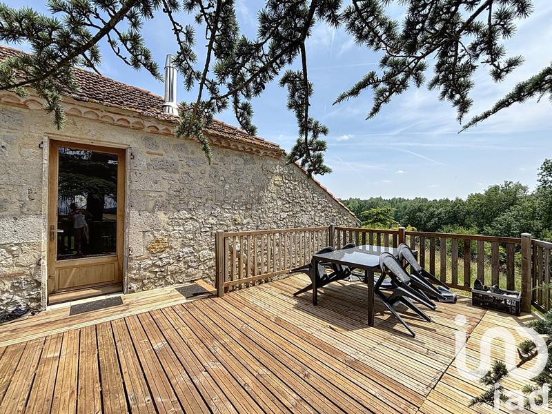 Maison - 872 m² - 22 pièces