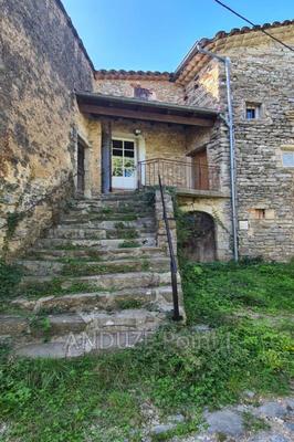 Maison - 337 m² - 14 pièces