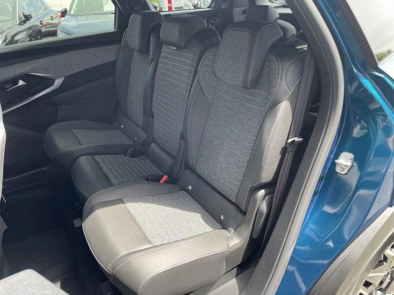 Peugeot 5008 III 1.2 Hybrid 145 E-Dcs6 Allure