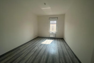 Appartement - 81 m² - 3 pièces