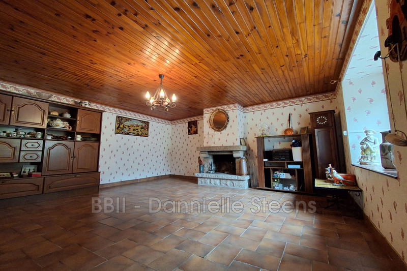 Maison - 216 m² - 10 pièces