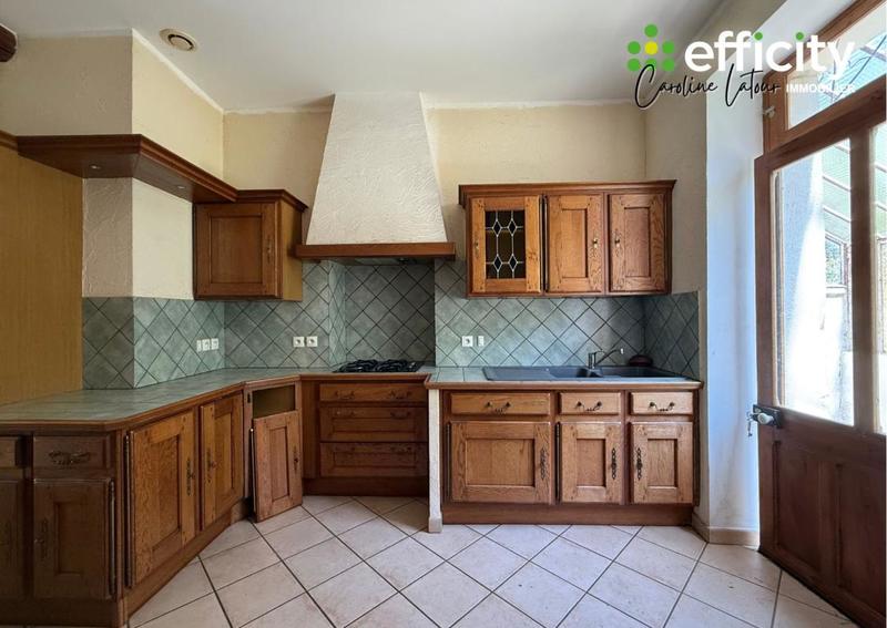 Maison - 194 m² - 6 pièces