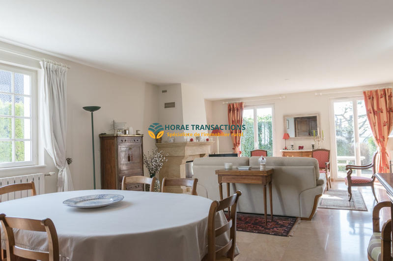 Maison - 215 m² - 7 pièces