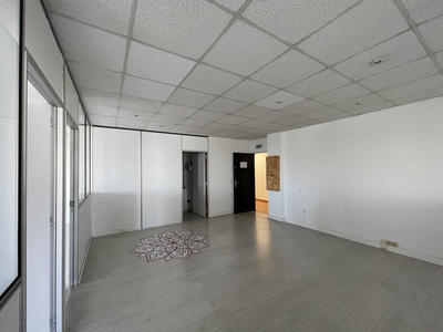 Bureau - 113 m²