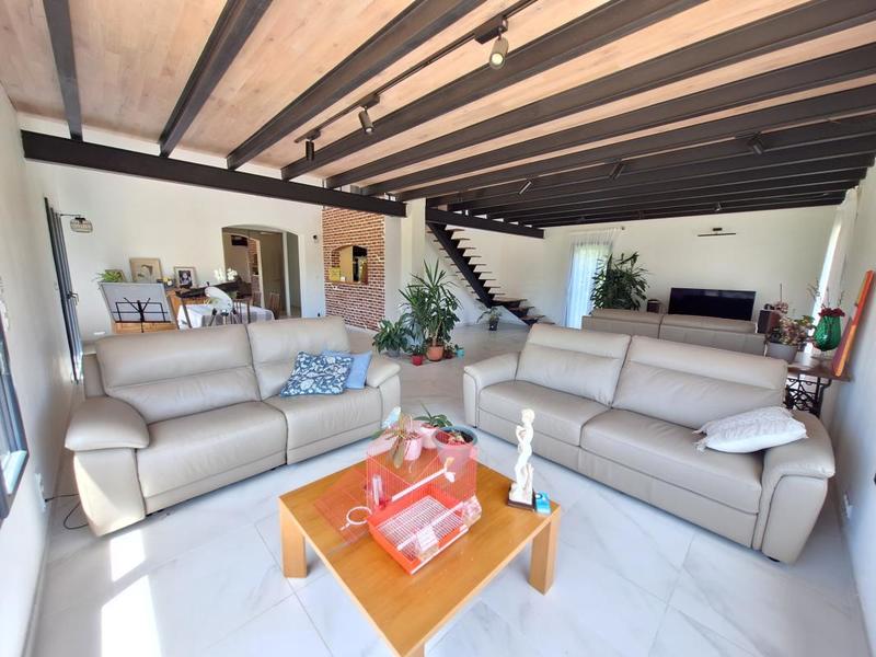 Villa - 203 m² - 5 pièces