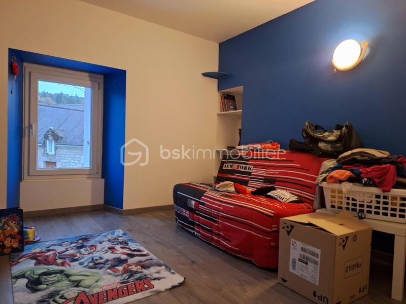 Maison en pierre - 220 m² - 9 pièces