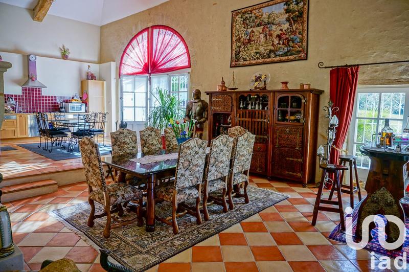 Maison - 314 m² - 10 pièces