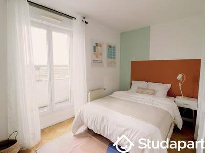 Chambre - 10 m² - 1 pièce