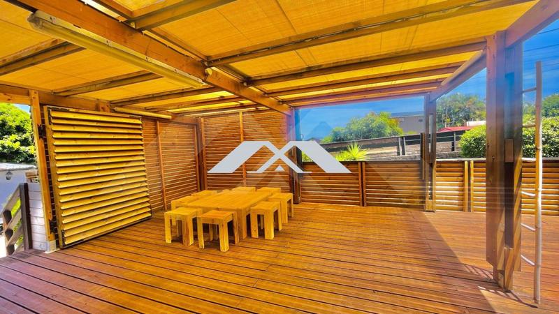 Maison - 140 m² - 5 pièces