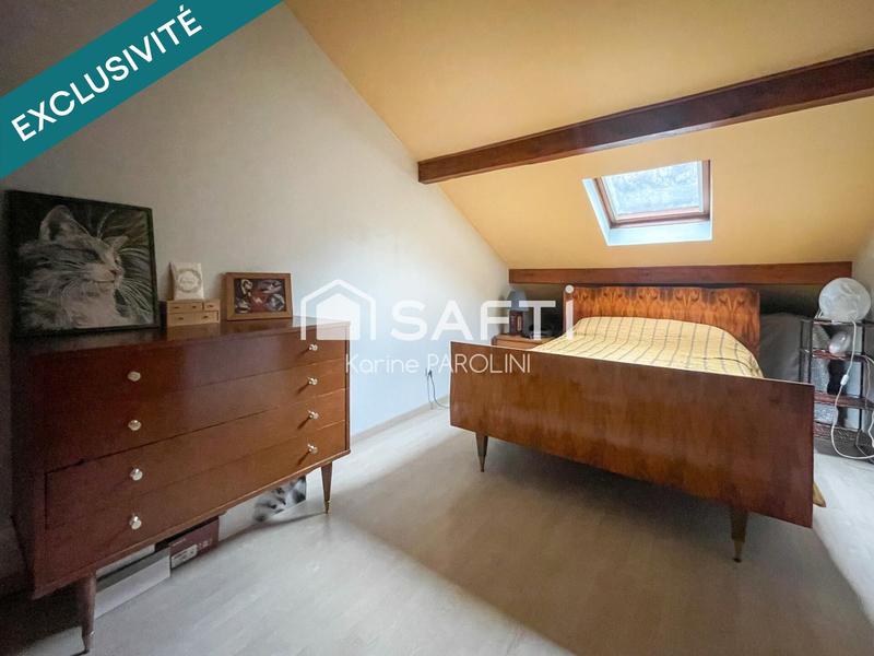 Maison - 95 m² - 5 pièces