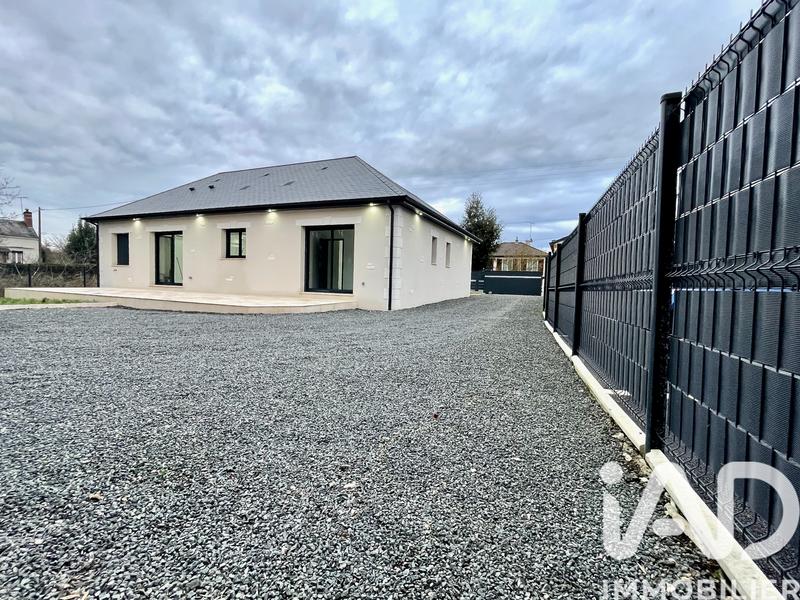 Maison - 110 m² - 4 pièces