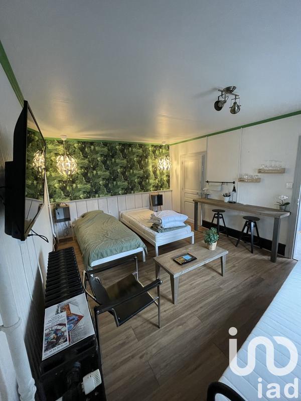 Maison - 194 m² - 8 pièces