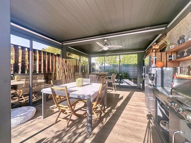 Maison - 183 m² - 5 pièces