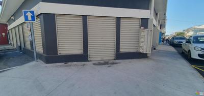 Local commercial - 250 m² - 1 pièce