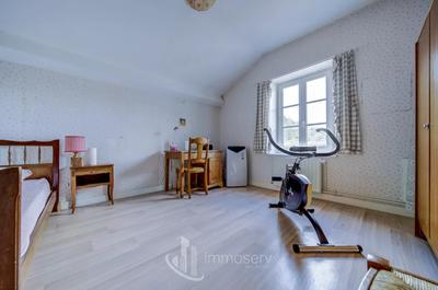 Appartement - 103 m² - 5 pièces