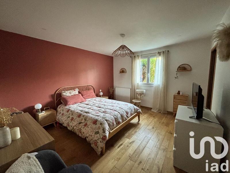 Maison - 168 m² - 8 pièces