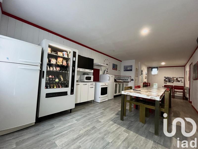 Maison - 395 m² - 12 pièces