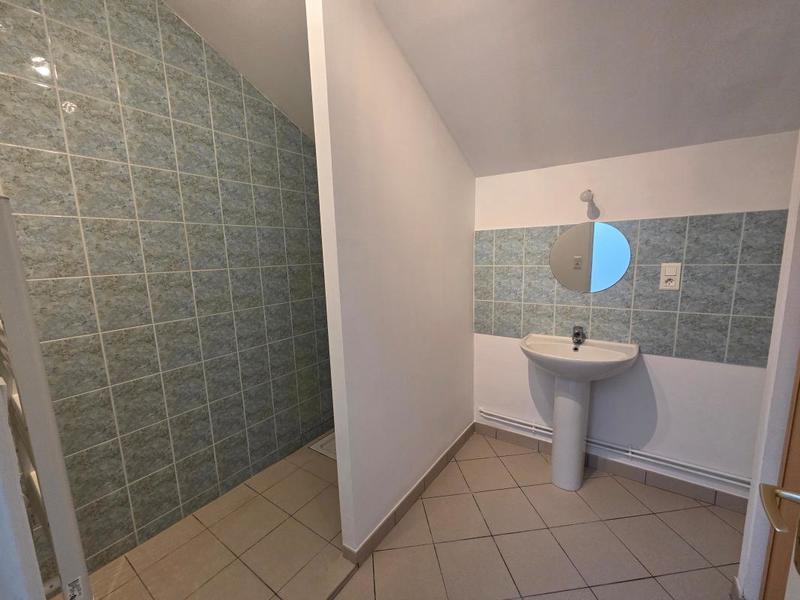 Appartement - 120 m² - 5 pièces