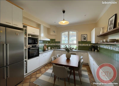 Maison ancienne - 190 m² - 7 pièces