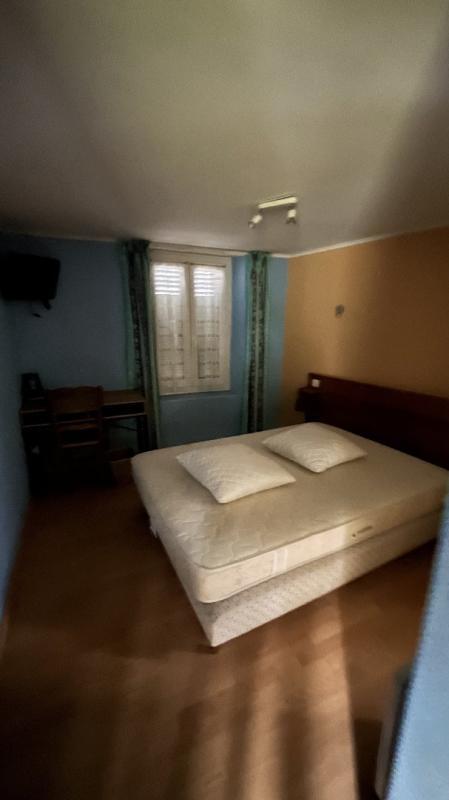 Maison - 600 m² - 19 pièces