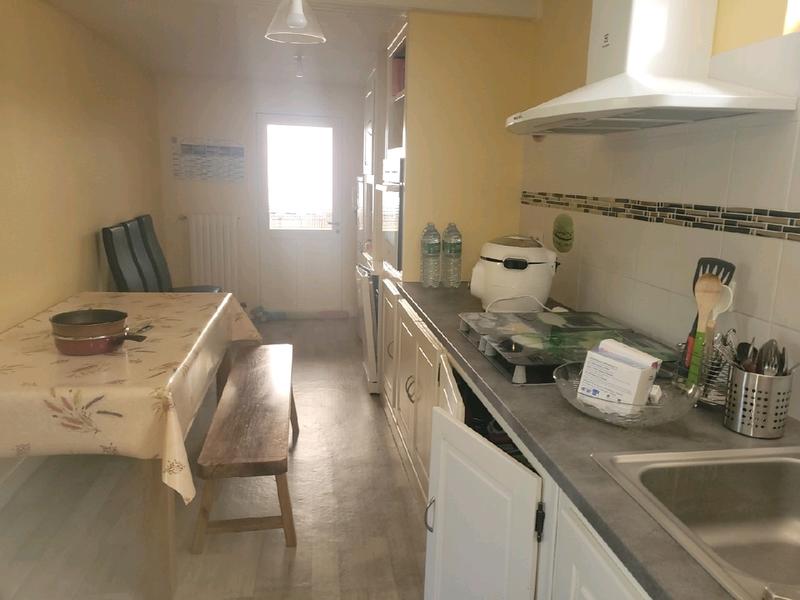 Maison - 80 m² - 4 pièces